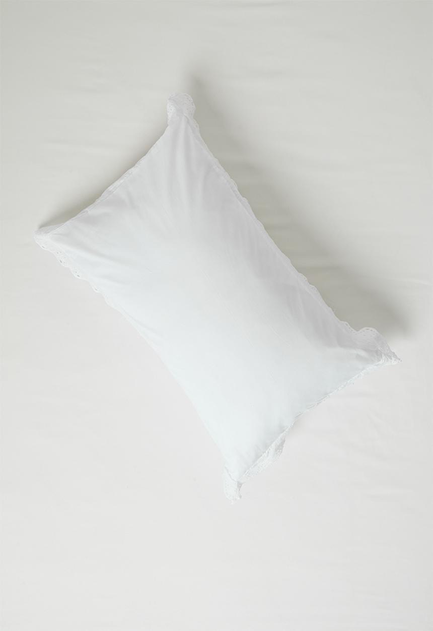 Sixth Floor - Cotton Broderie Anglaise Pleated 2pk Std Pillowcase - white