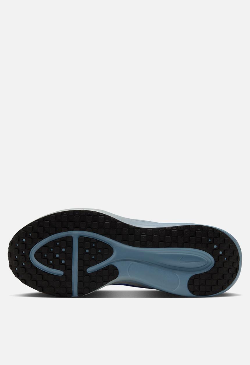 Nike - NIKE REVOLUTION 8