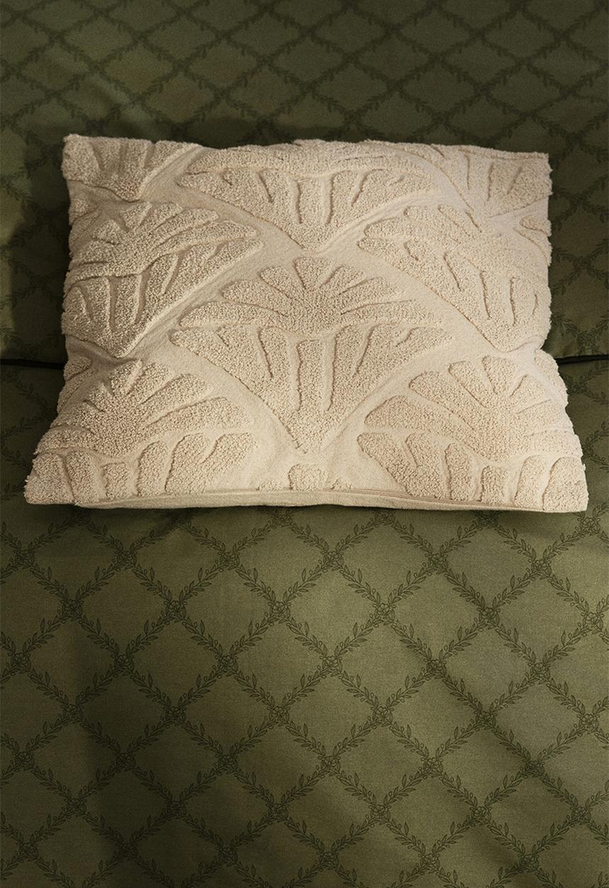 H&M - Tufted-motif cushion cover - light beige