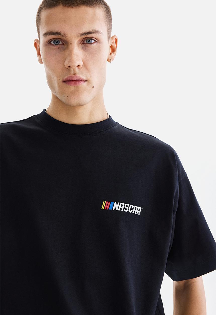 H&M - Oversized fit t-shirt - black/nascar