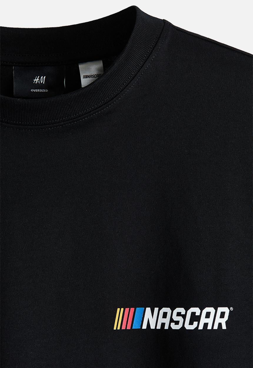 H&M - Oversized fit t-shirt - black/nascar