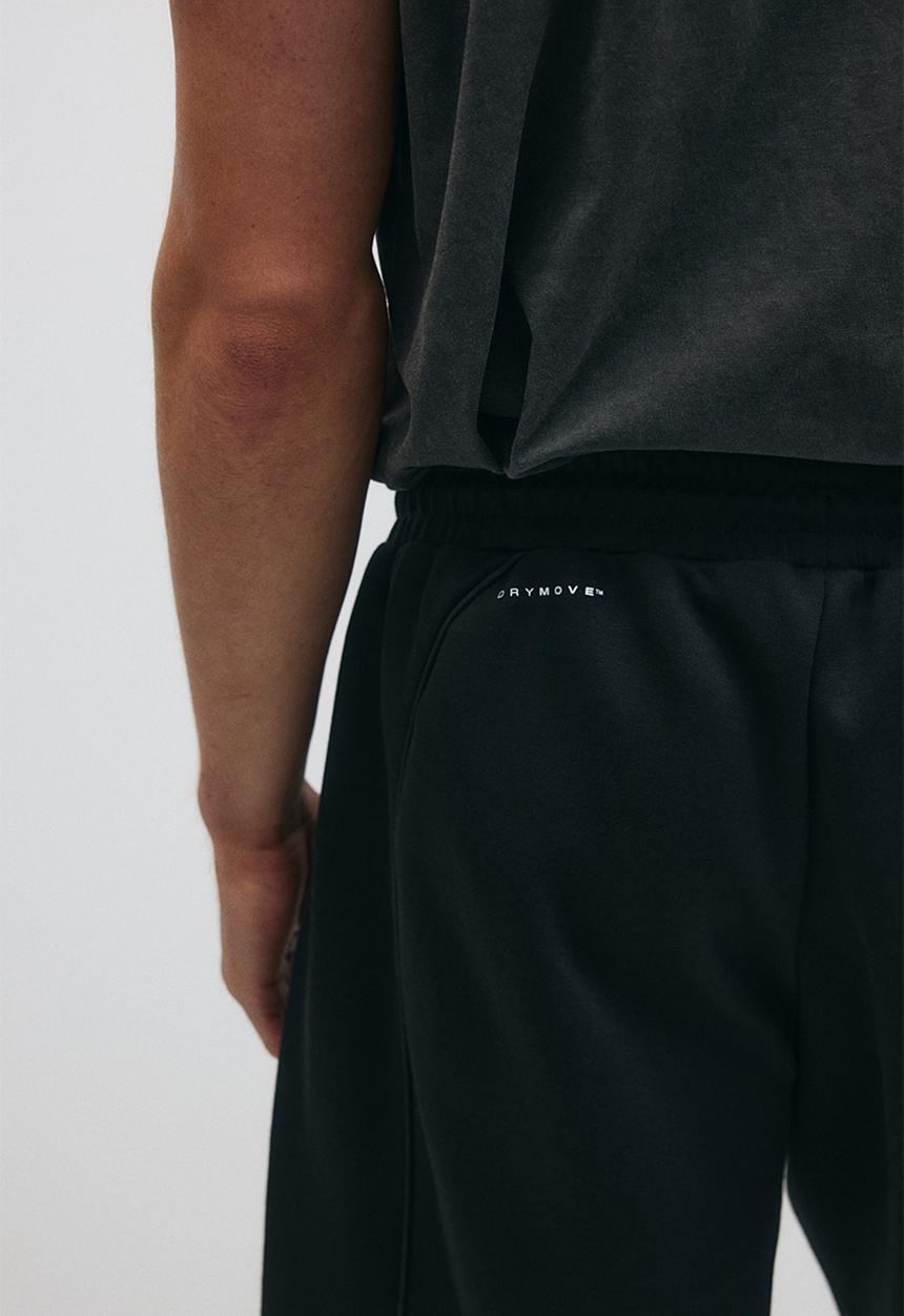 H&M - Loose fit sports shorts with drymove™ - black