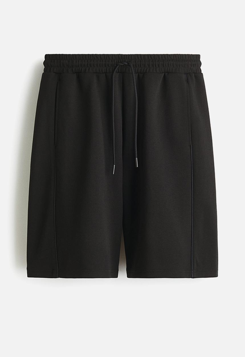 H&M - Loose fit sports shorts with drymove™ - black