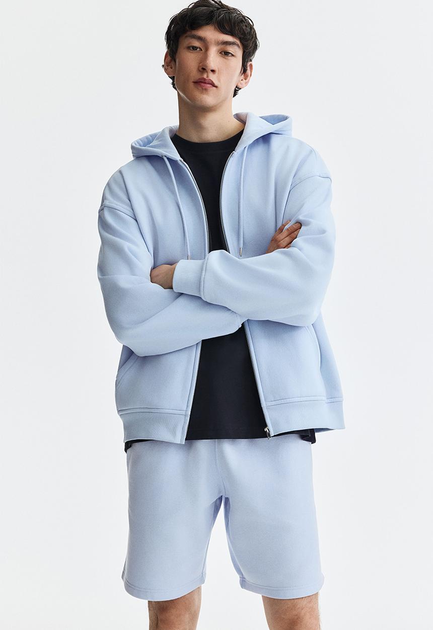 H&M - Regular fit sweatshorts - light blue