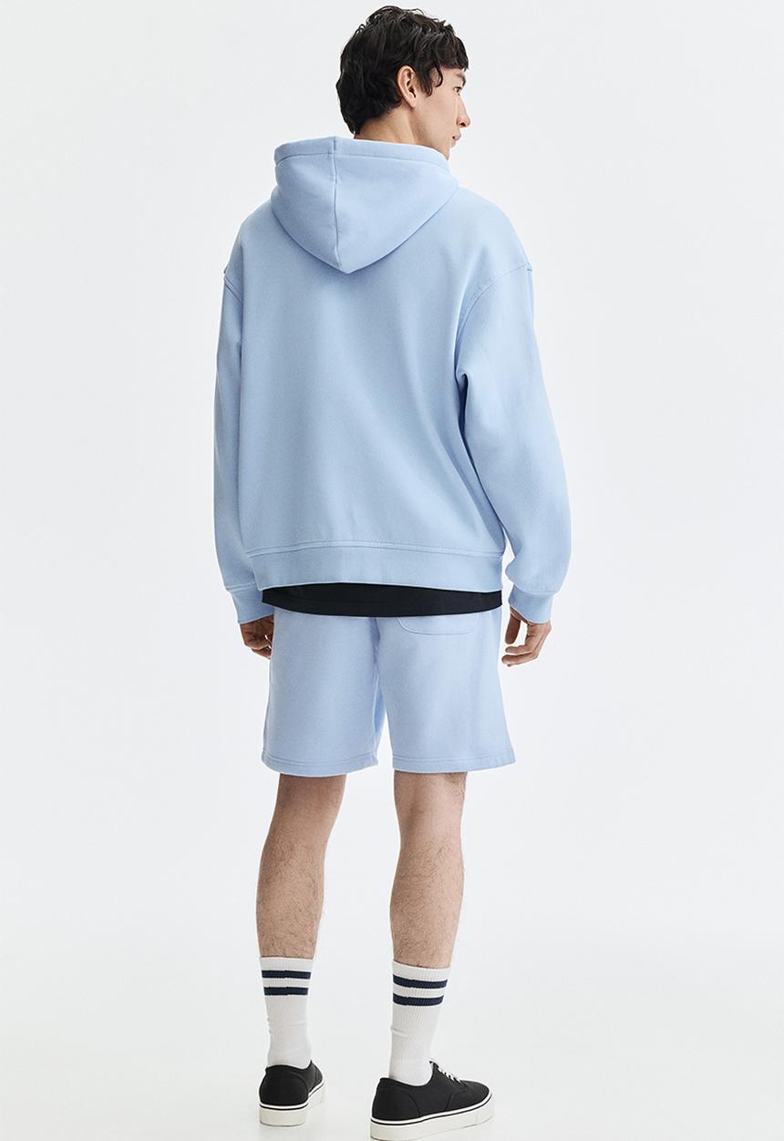 H&M - Regular fit sweatshorts - light blue