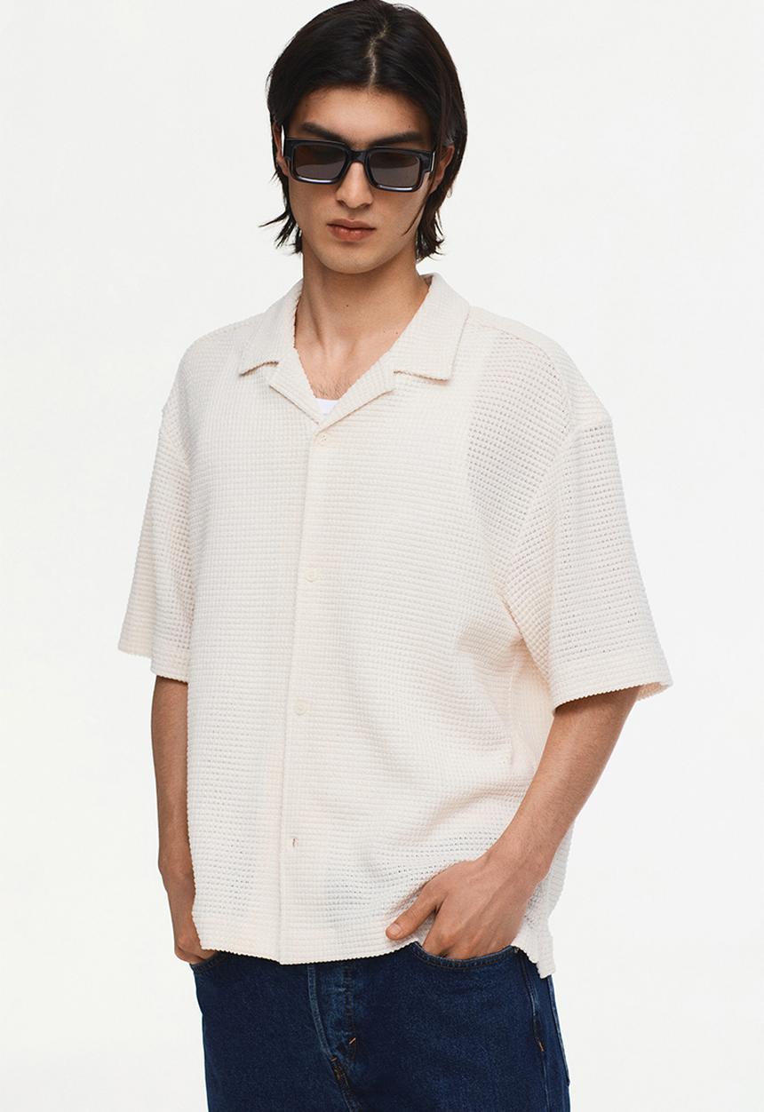 H&M - Relaxed fit textured resort shirt - cream