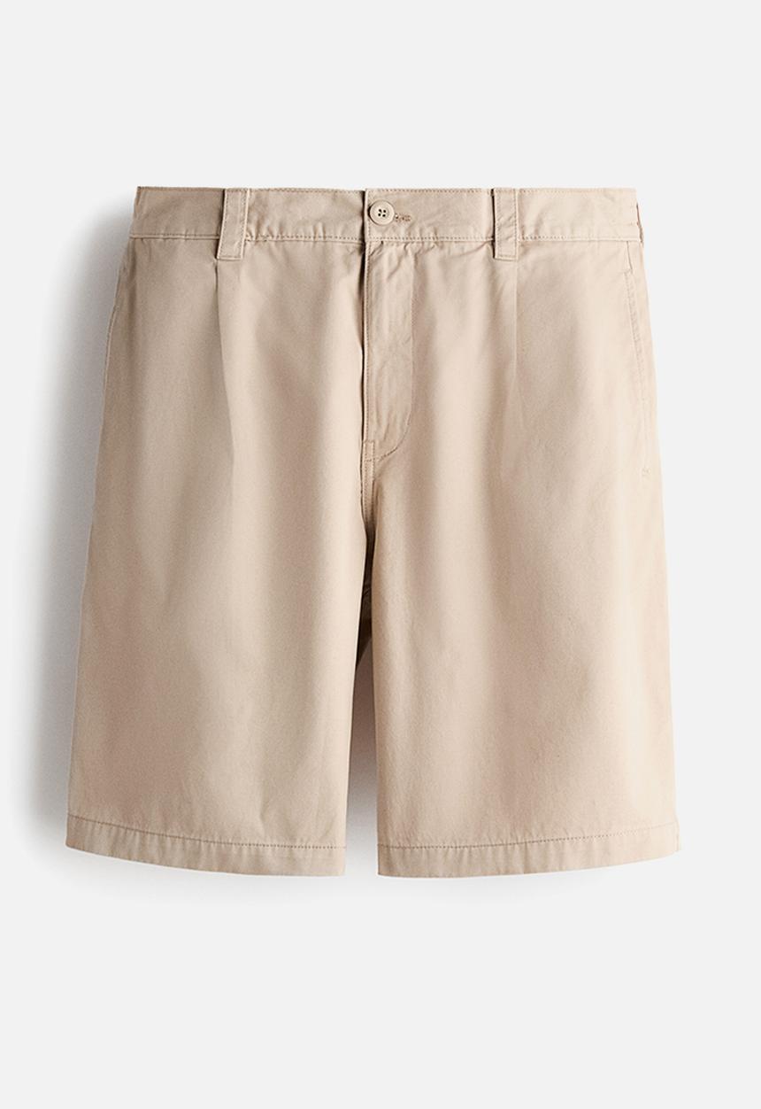 H&M - Relaxed fit cotton chino shorts - beige