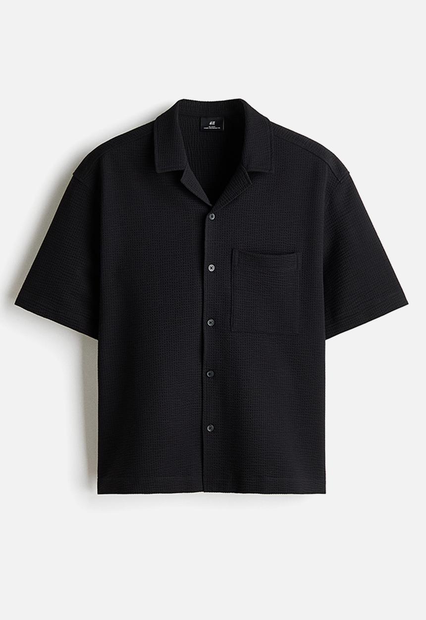 H&M - Relaxed fit waffled resort shirt - black