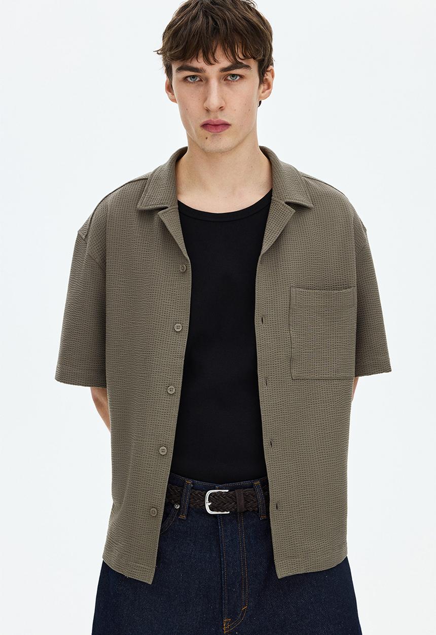 H&M - Relaxed fit waffled resort shirt - khaki green
