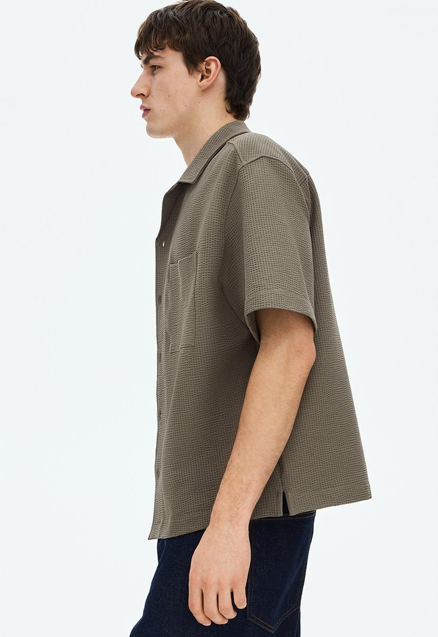 H&M - Relaxed fit waffled resort shirt - khaki green