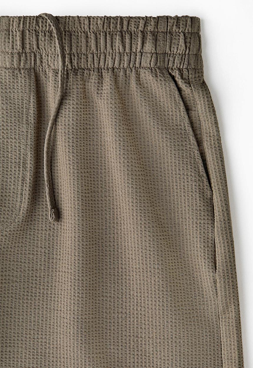 H&M - Relaxed fit waffled shorts - khaki green