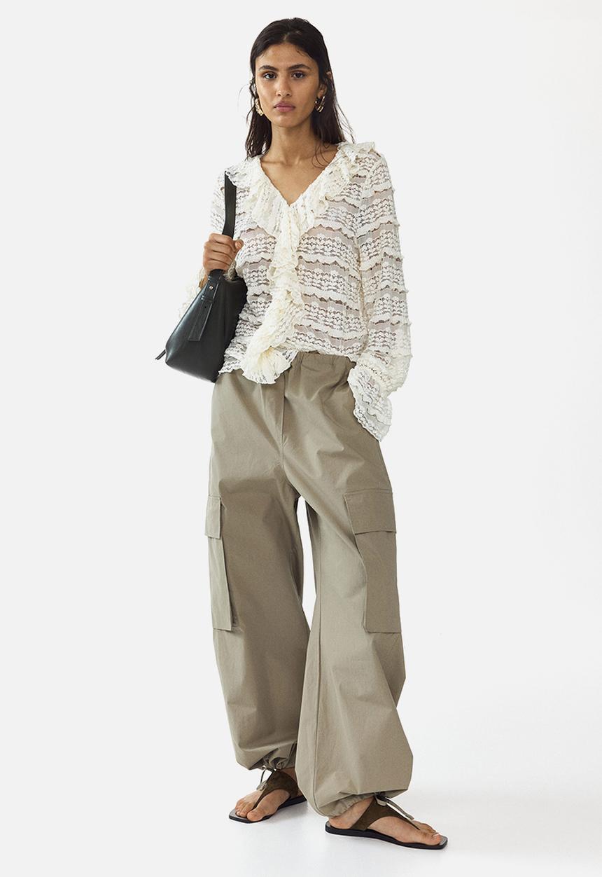 H&M - Lace-look jersey blouse - cream