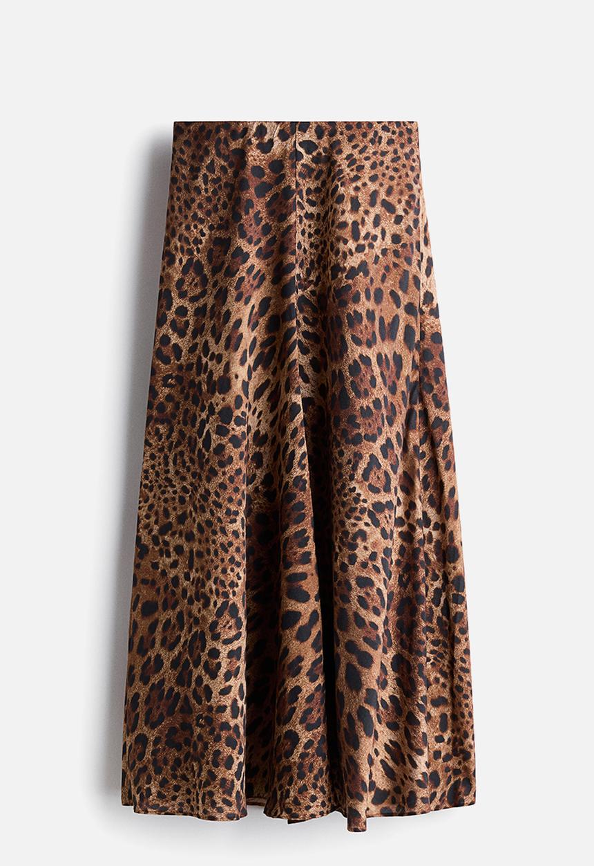H&M - Viscose-blend maxi skirt - beige/leopard print