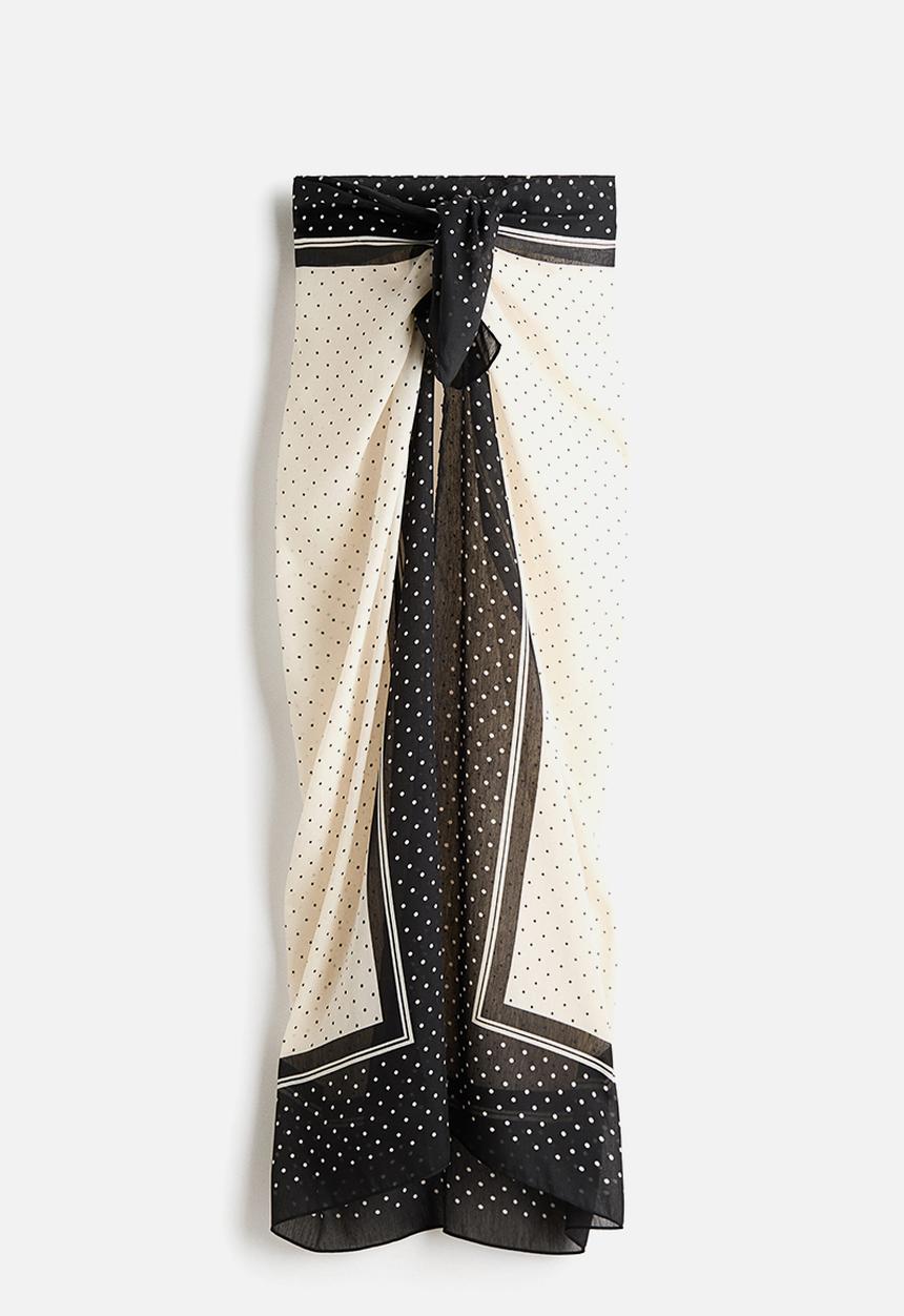 H&M - Sarong - cream/black spotted