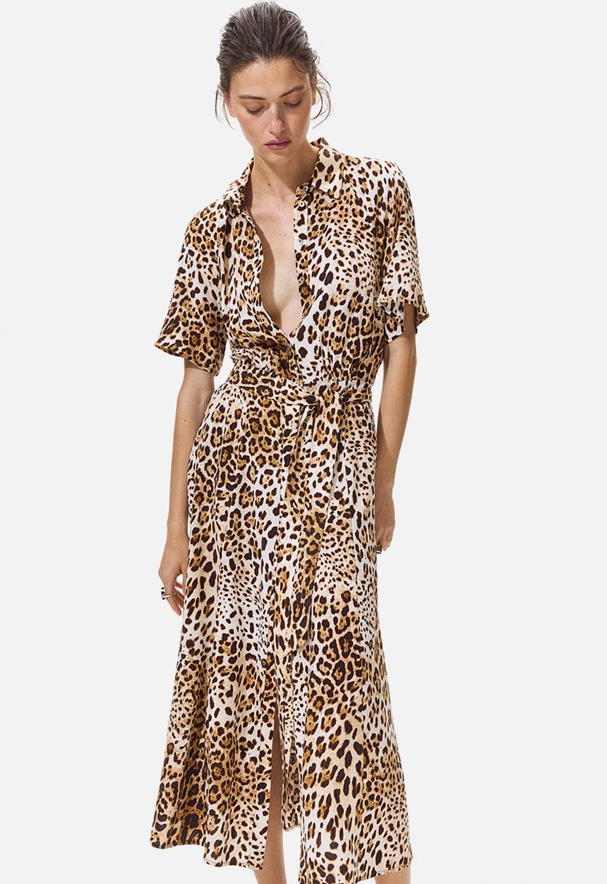 H&M - Tie-belt shirt dress - light beige/leopard print