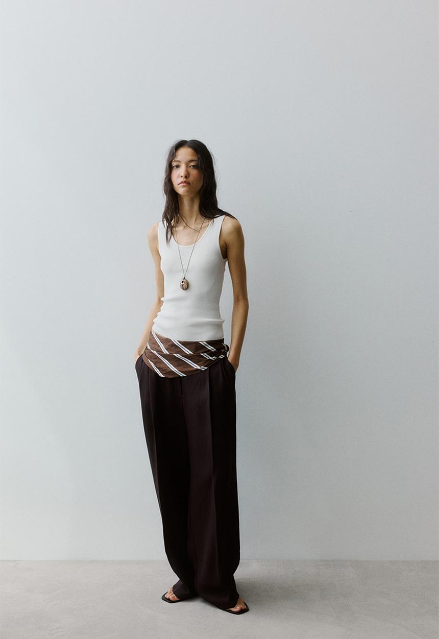 H&M - Wide tailored trousers - dark brown