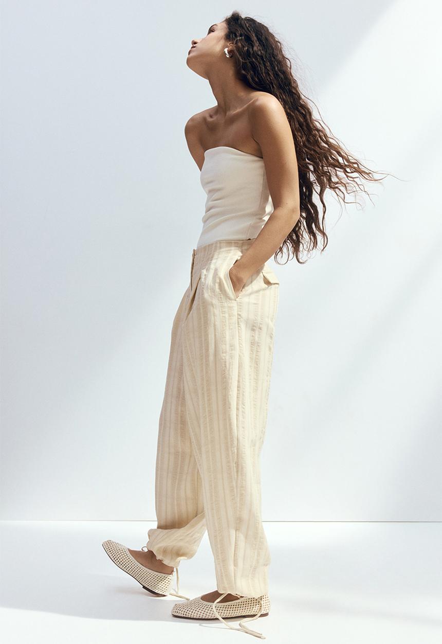 H&M - Drawstring-detail balloon trousers - light beige/striped