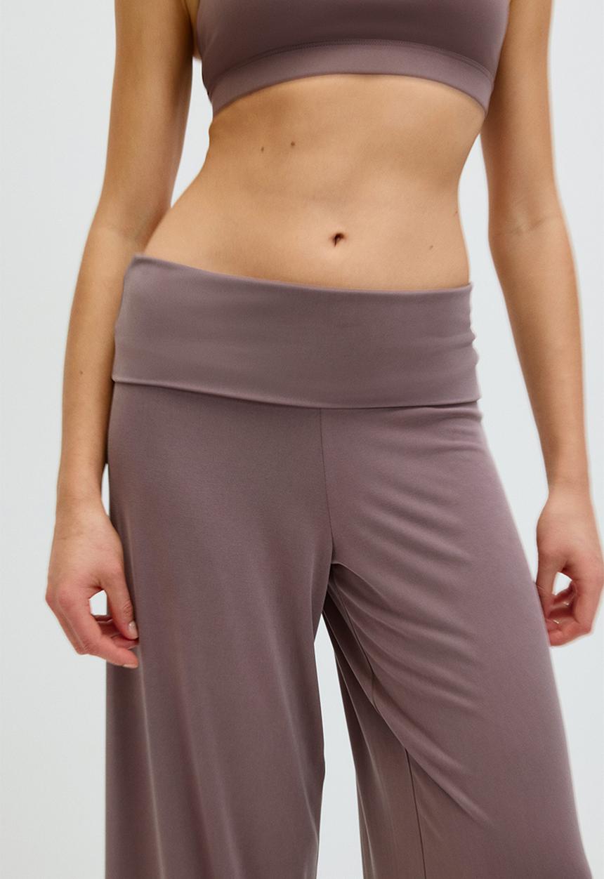 H&M - Foldover-waist yoga trousers - dark dusty pink