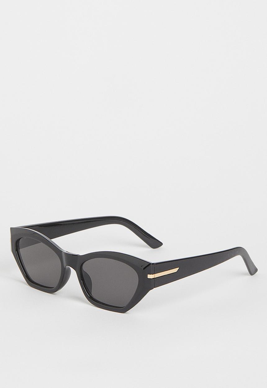 H&M - Cat-eye sunglasses - black