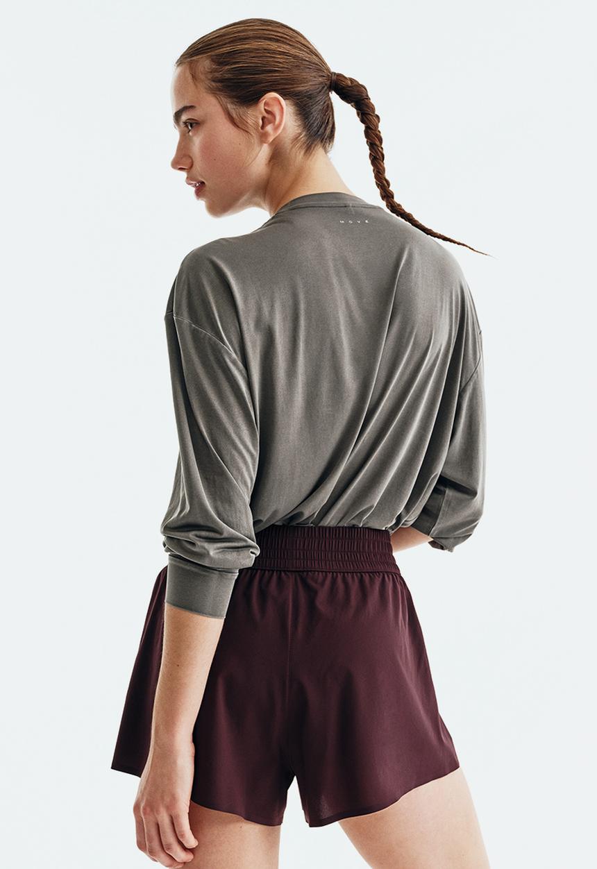 H&M - Layered sports shorts with pocket - chocolate plum
