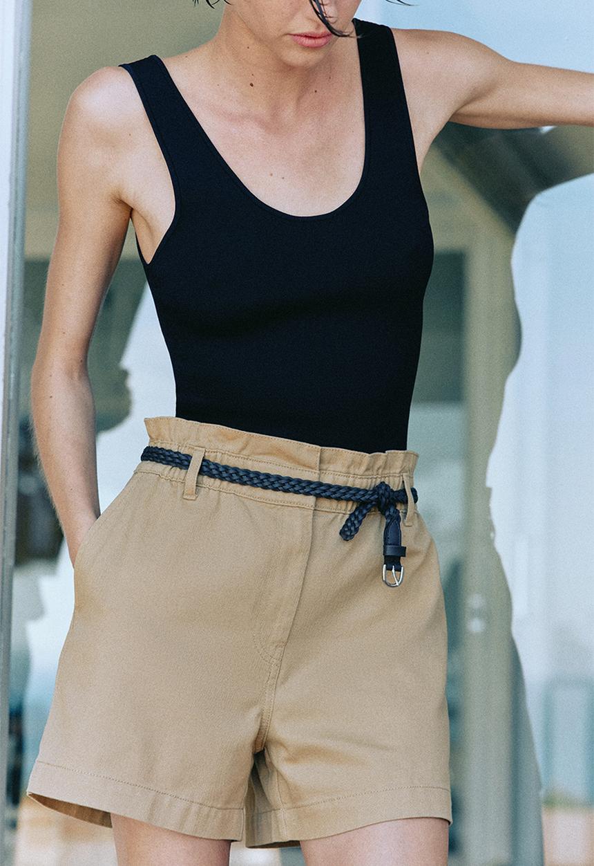 H&M - Belted twill shorts - beige