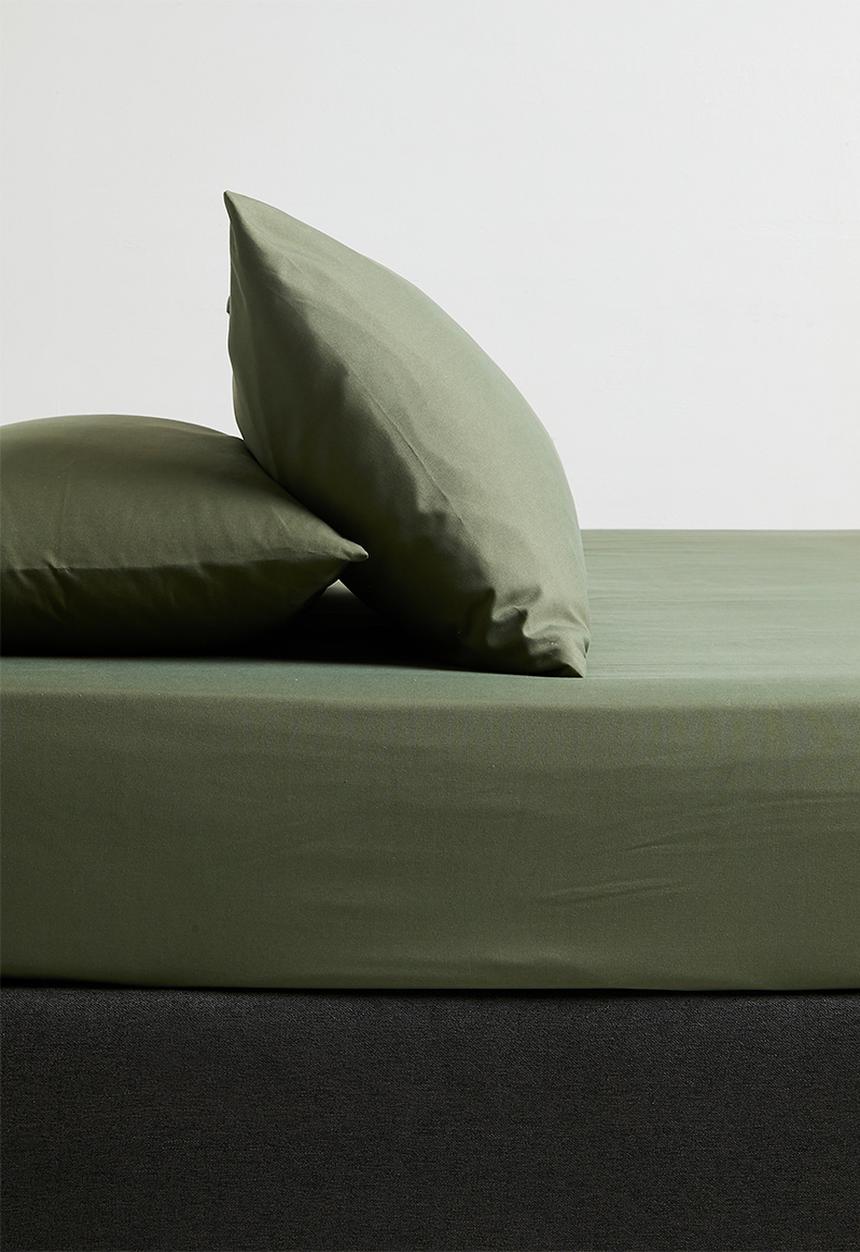 Sixth Floor - Recycled microfibre fitted sheet Olive