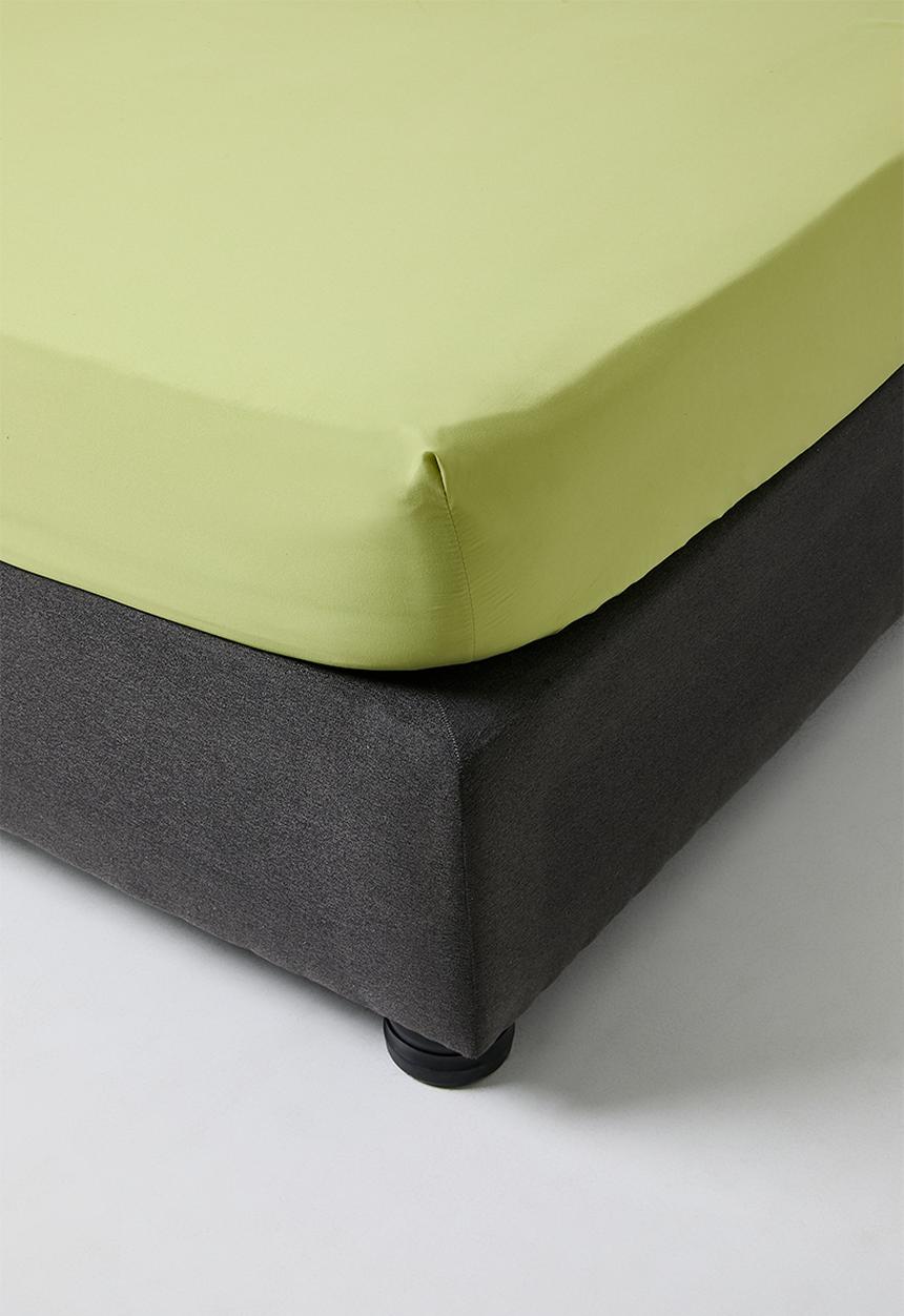 Sixth Floor - Recycled microfibre fitted sheet set Medow