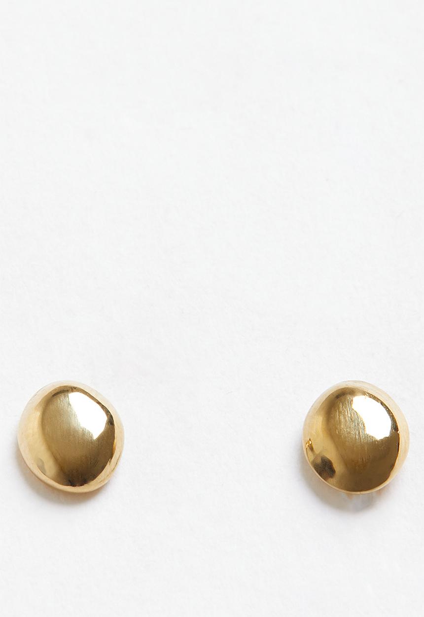 Zoe on Trend - Sleek Golden Stud Earrings - Gold