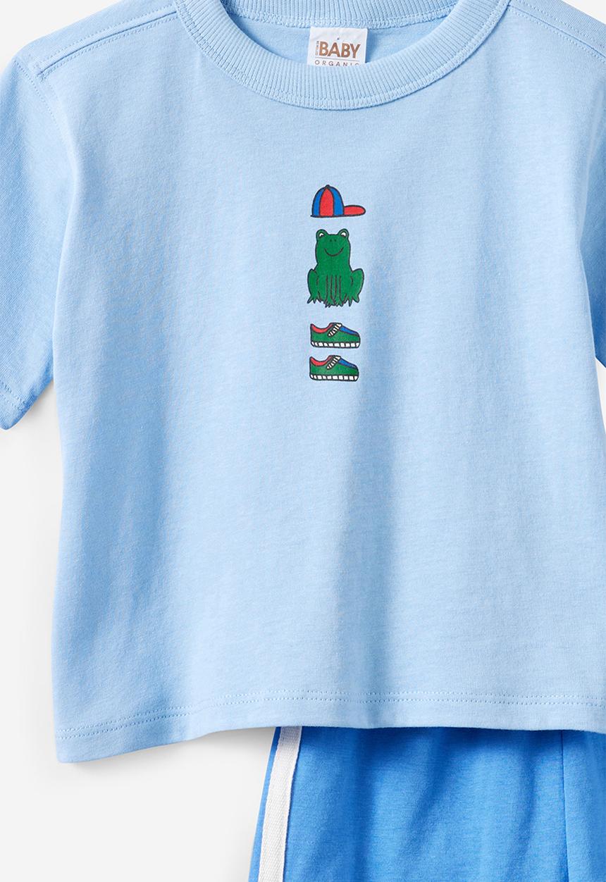 Cotton On - Baby Essential Graphic Tee & Relaxed Short Pack - Cloud Blue/Frog & Blue Bonnet