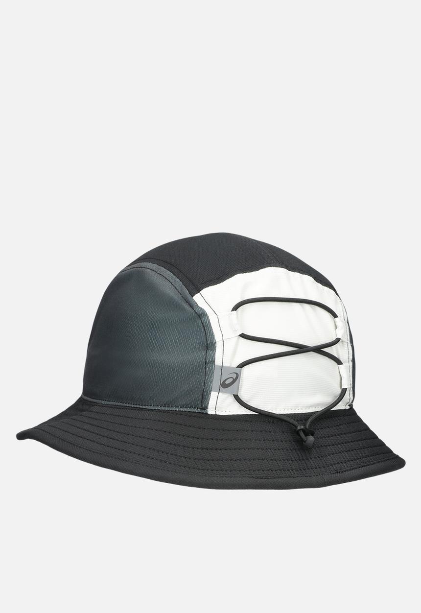ASICS - Performance running bucket hat - black/cream