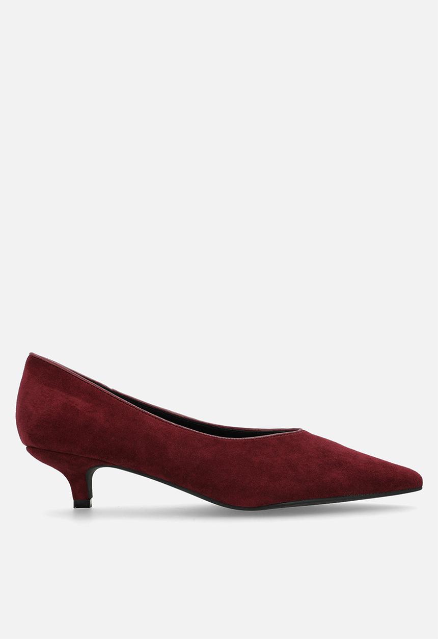 Raid London - Calla court heel - burgundy suede