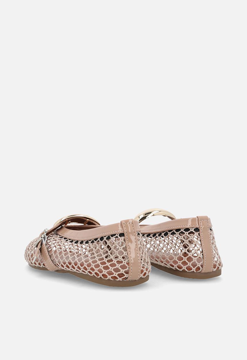 Pop Candy - Fishnet mesh ballet flats with gold accent - neutral