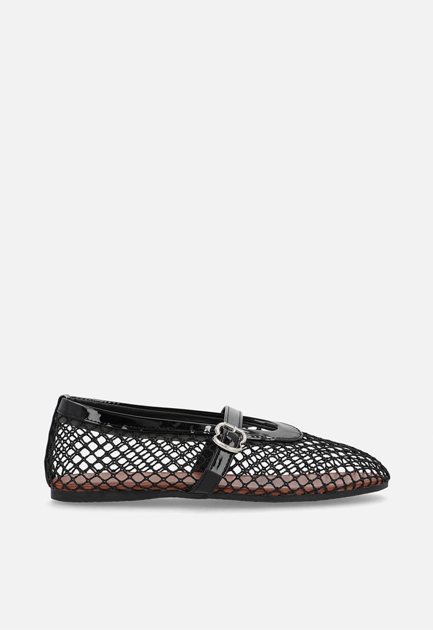 Pop Candy - Fishnet mesh ballet flats - black