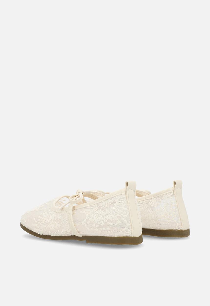 Pop Candy - Embroidered mesh square tip ballet flats - white