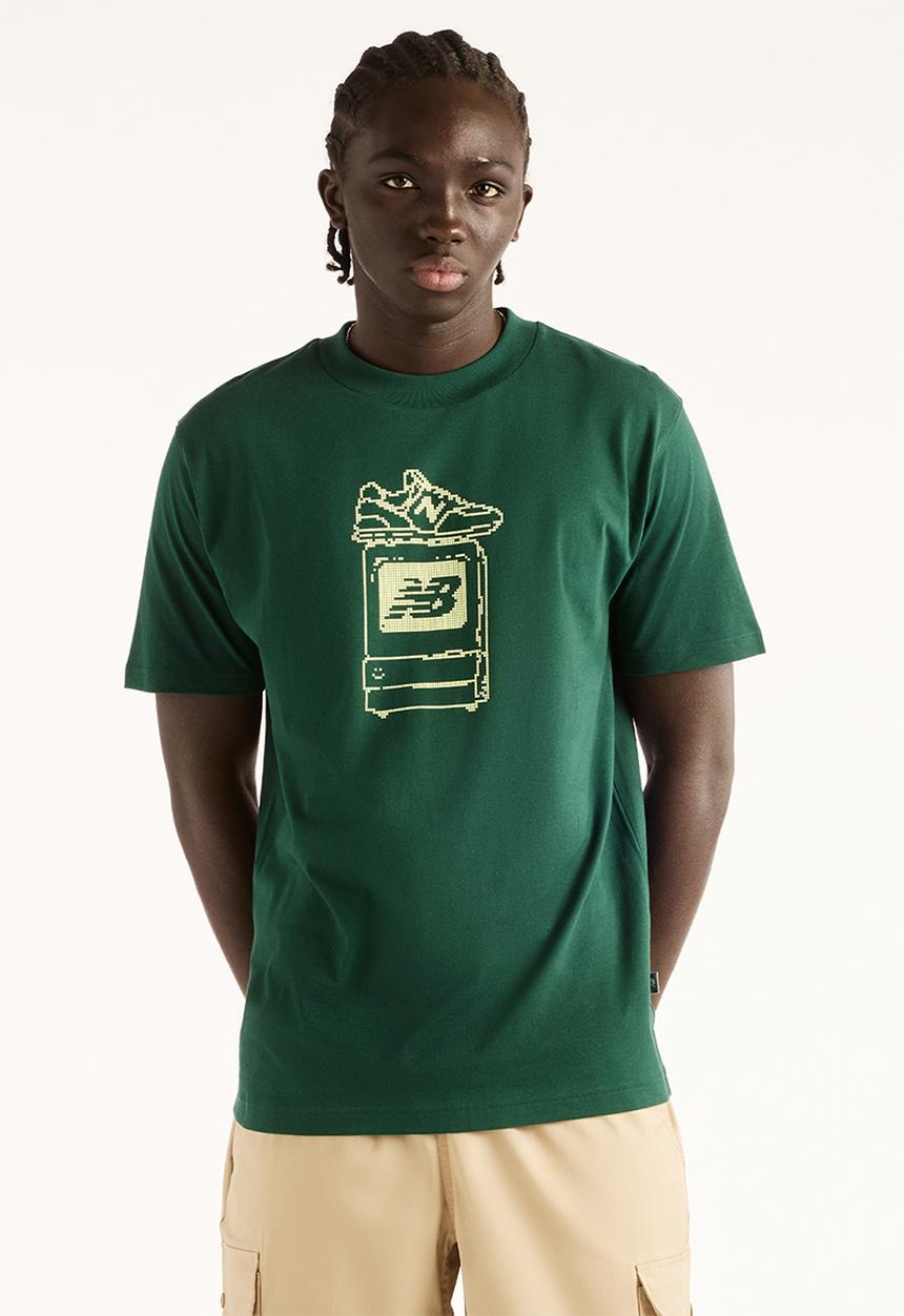 New Balance  - Digitally Remastered TV T-shirt - Green