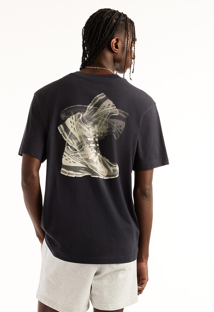 New Balance  - Foggy Daze 1906 Tee - Black