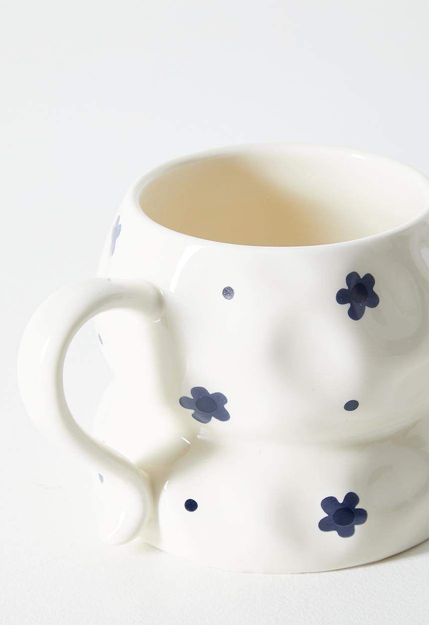 Pop Candy - Floral aop rustic mug - cream/navy