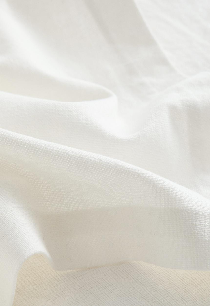H&M - Linen-blend tablecloth - white