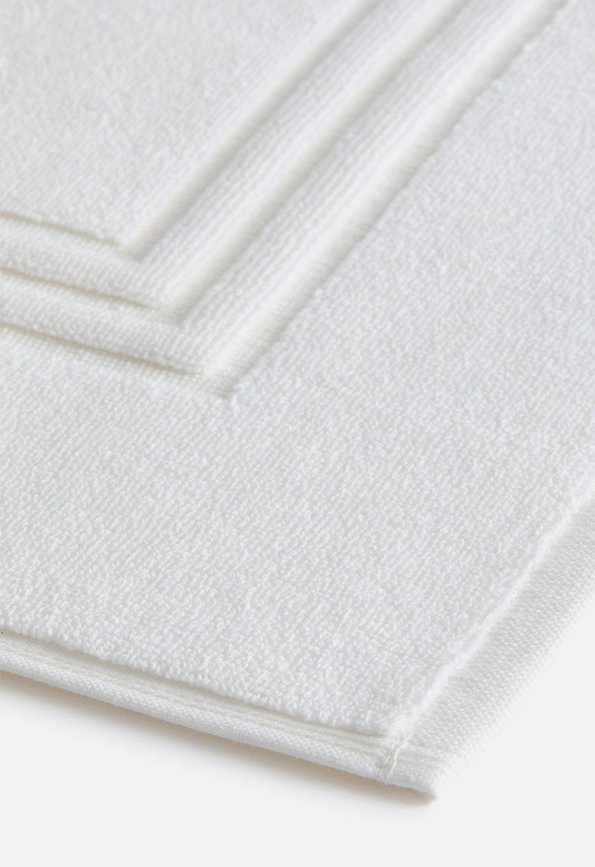 H&M - Egyptian cotton bath mat - white