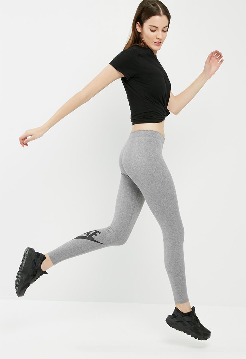 Nike - Leg a see leggings