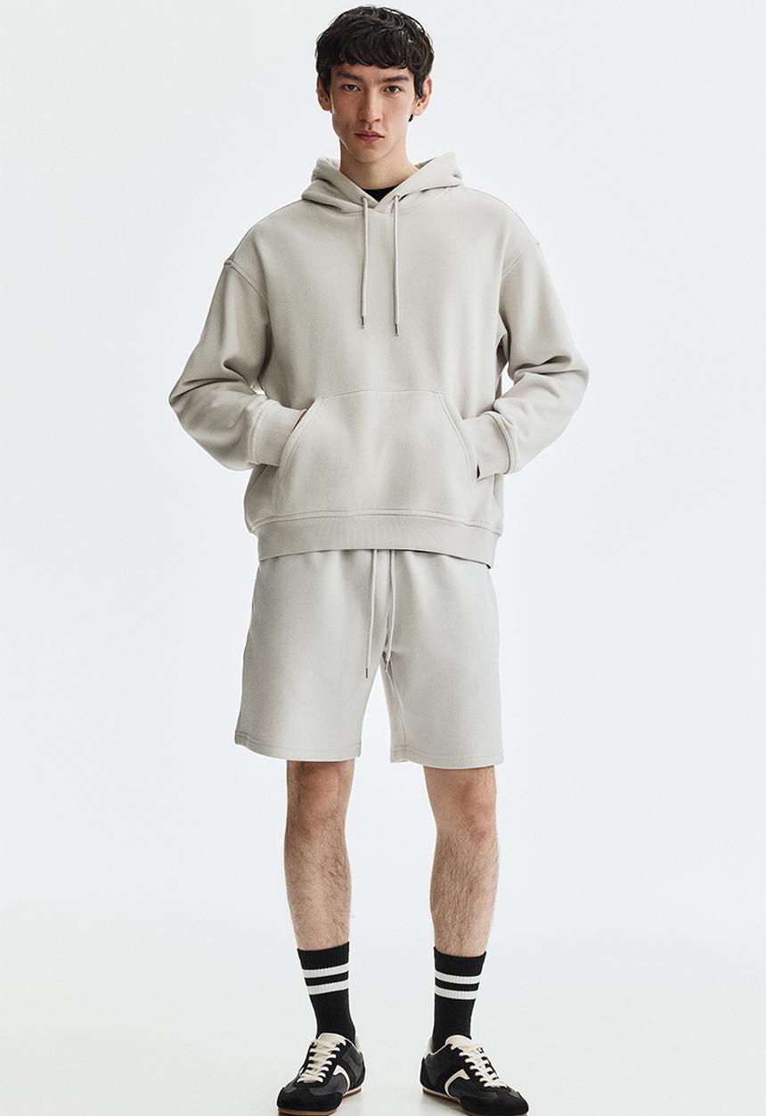 H&M - Regular fit sweatshorts - light grey