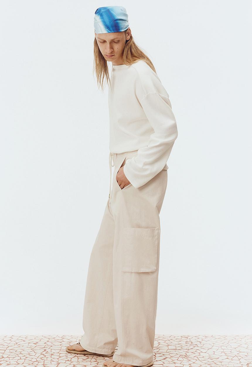 H&M - Loose fit cargo trousers - light beige