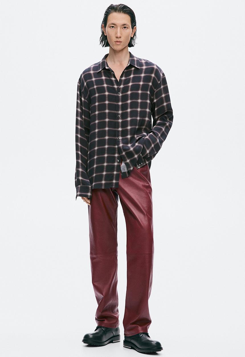 H&M - Slim fit cupro shirt - black/checked