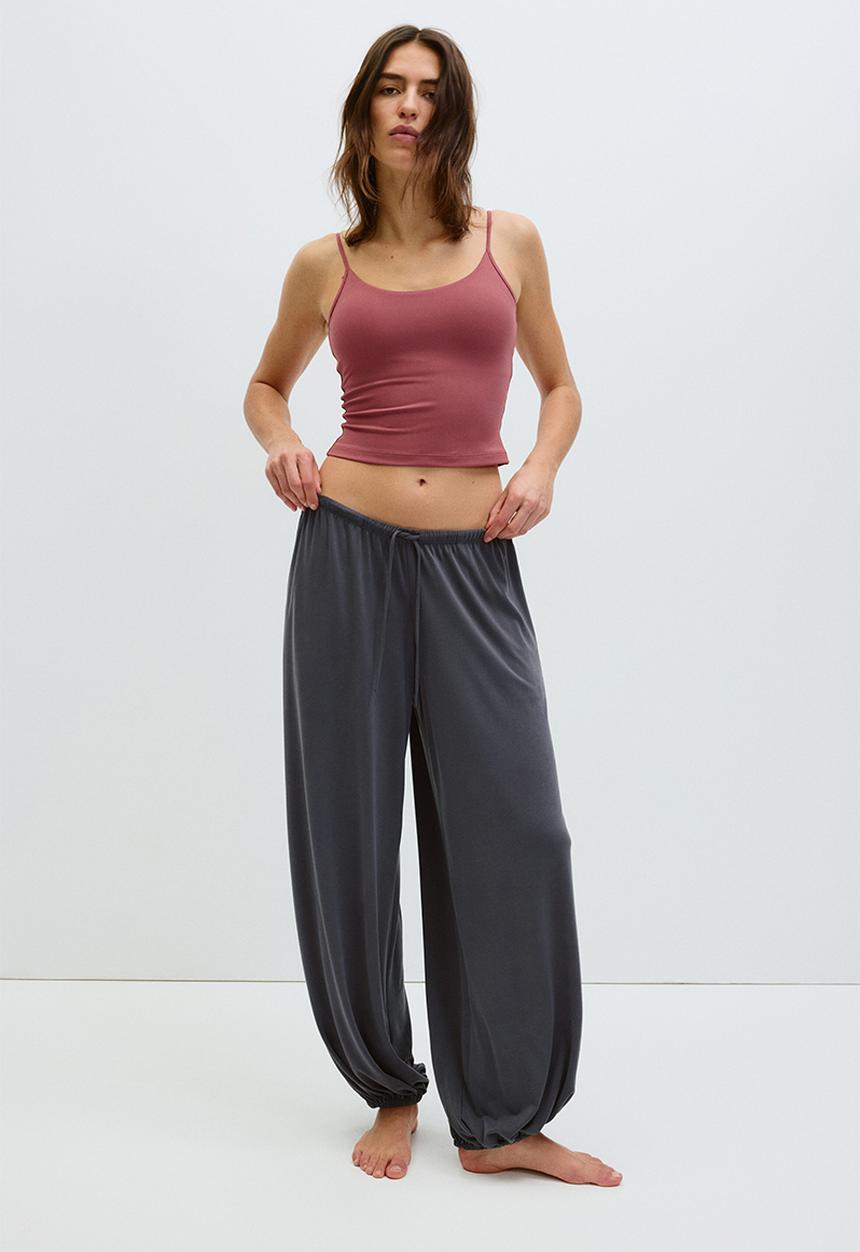 H&M - Integral-bra sports strappy top with softmove? - light maroon
