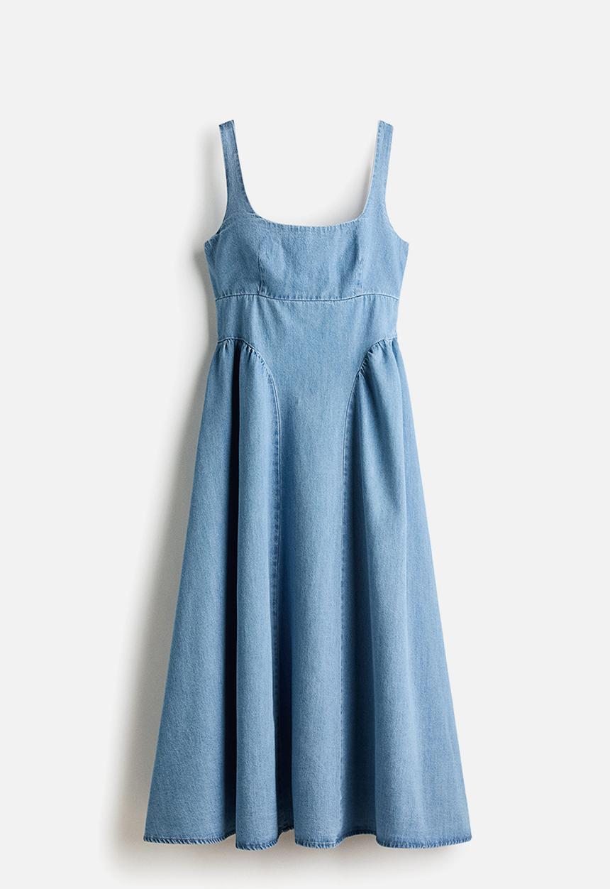 H&M - Flared-skirt denim dress - light denim blue