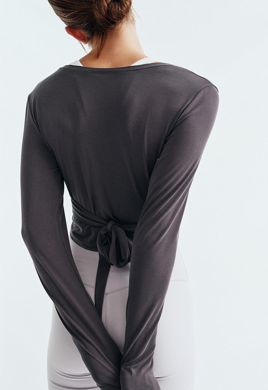 H&M - Cropped tie-front yoga top with softmove™ - slate grey