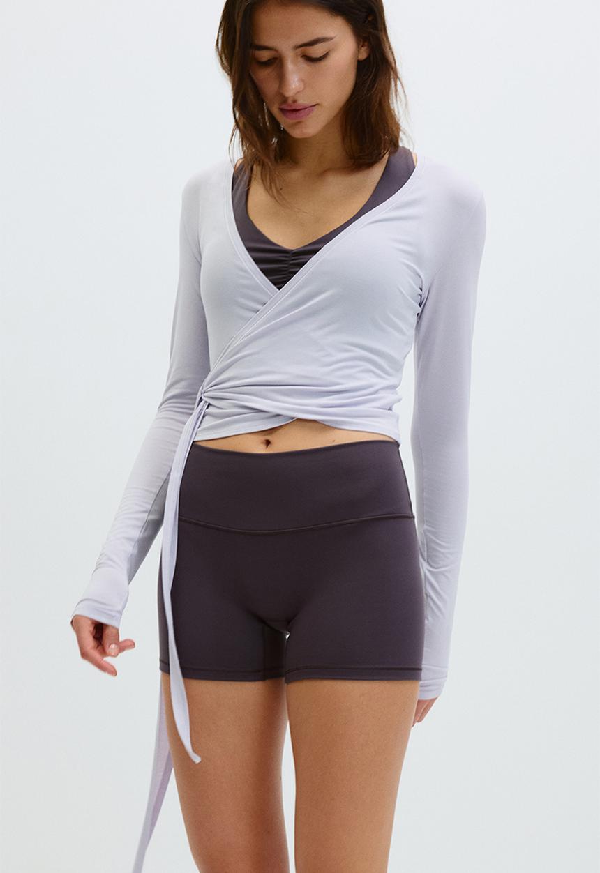 H&M - Sports hotpants with softmove™ - plum