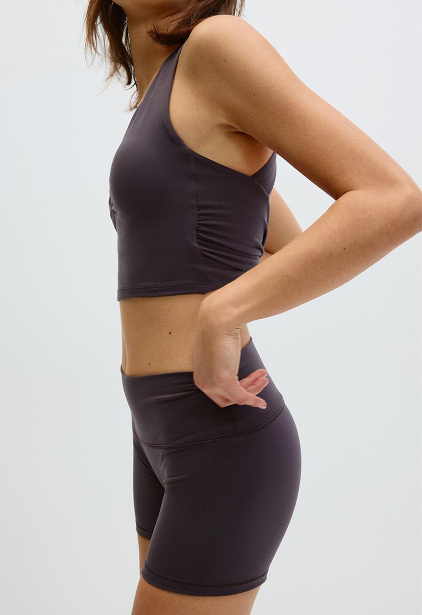 H&M - Sports hotpants with softmove™ - plum