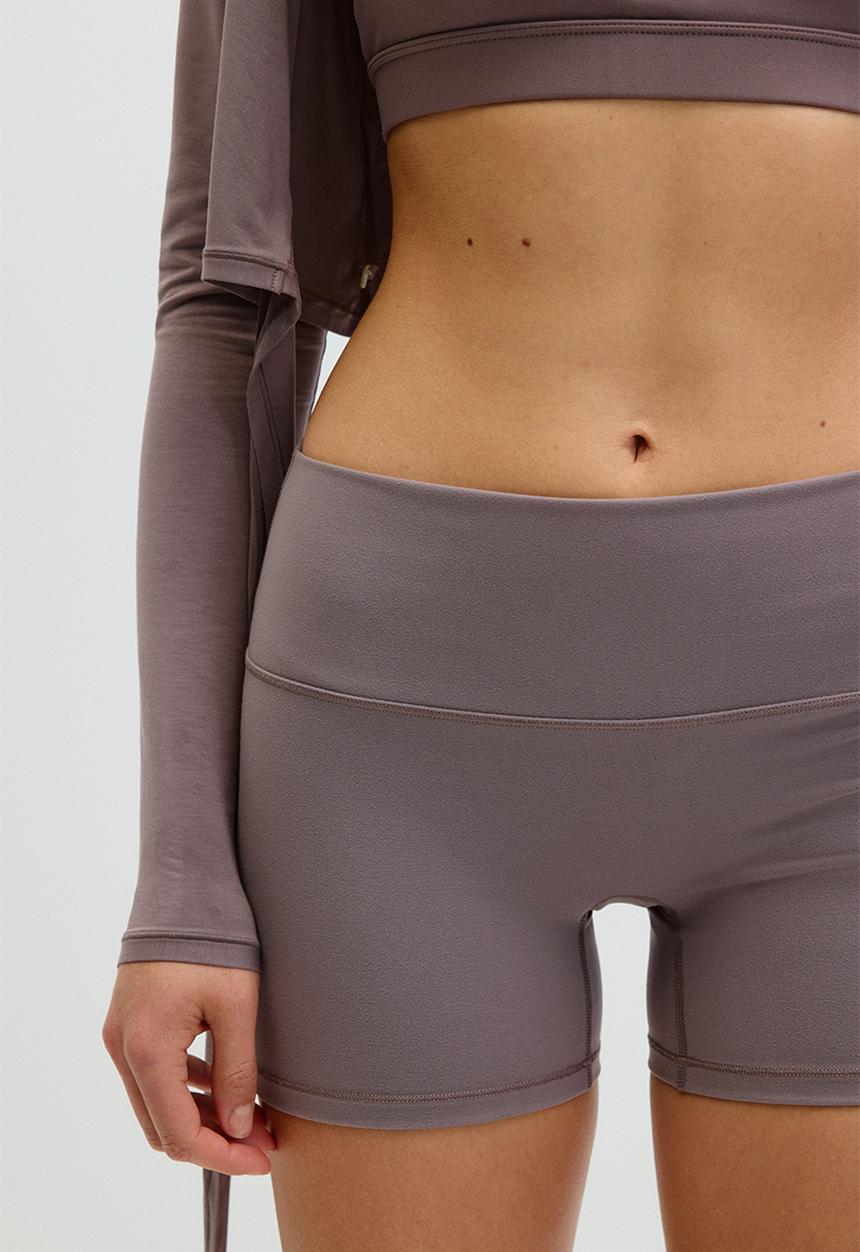H&M - Sports hotpants with softmove™ - dusty mauve