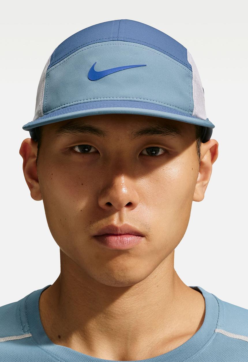 Nike - Nike Fly Dri-FIT Unstructured Swoosh Cap - Smokey Blue